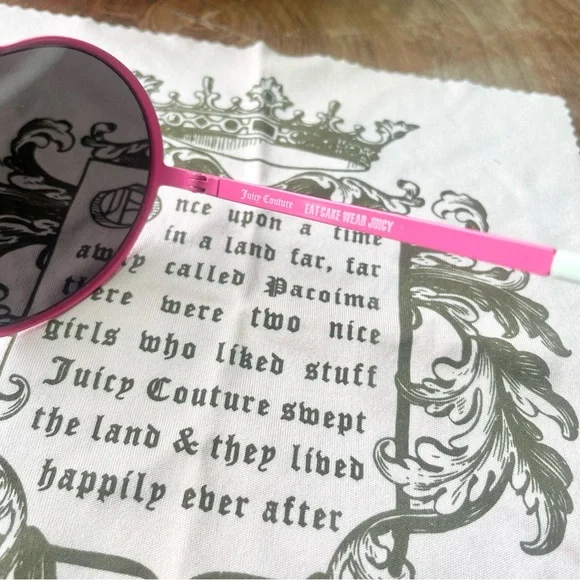 Juicy Couture Hot Pink Lolita Heart Shaped Sunglasses with Case RARE/HTF - Picture 10 of 12